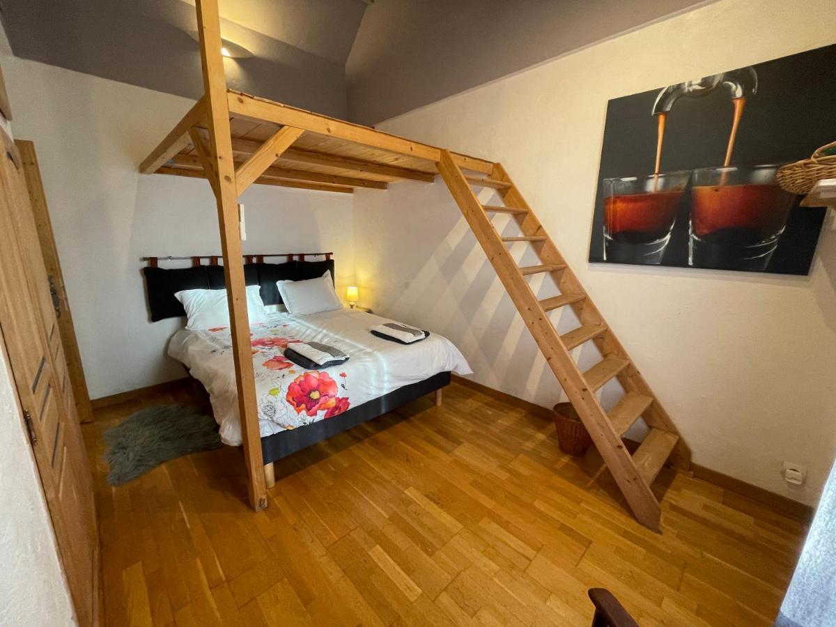 Russan Le Calme De La Garrigue B&B 외부 사진