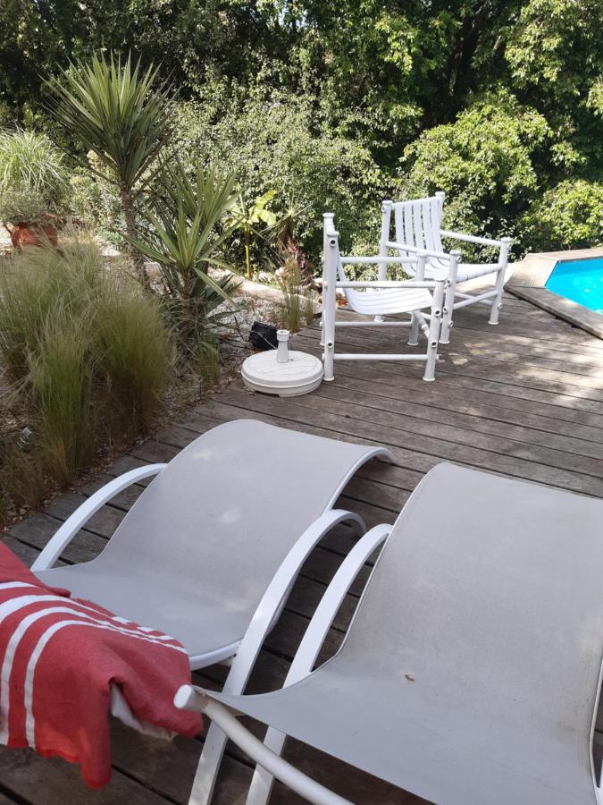 Russan Le Calme De La Garrigue B&B 외부 사진
